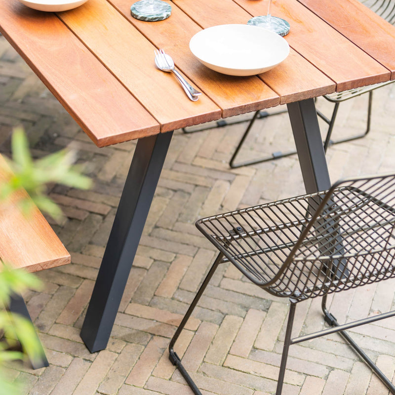 Outdoor Quad Frame - The Hairpin Leg Co. Trade